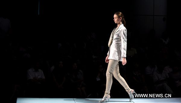 Fashion show at Dalian costume festival