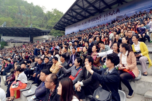 Water-Releasing Festival kicks off in Dujiangyan