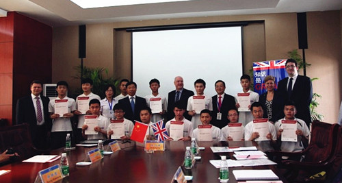 Sino-British program nurtures intl certified auto mechanics in Chengdu