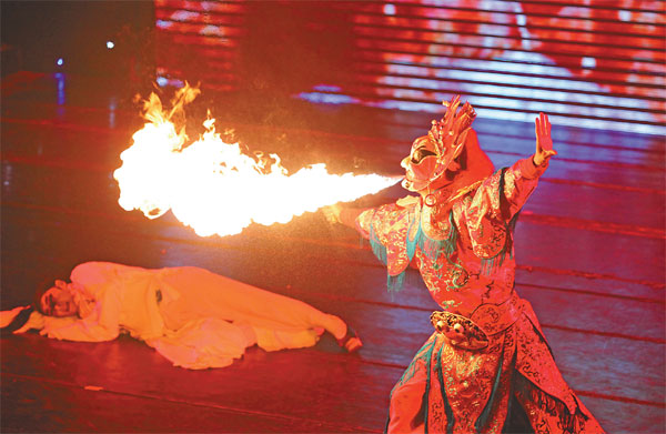 Sichuan Opera a draw as Chengdu 'goes global'