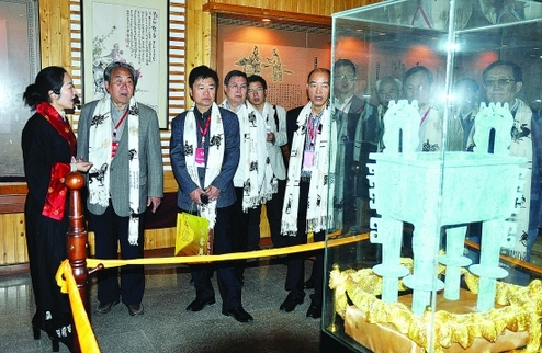 Probity culture forum opens in Sanmenxia