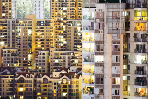 Hong Kong apartment buyers flock to Shenzhen