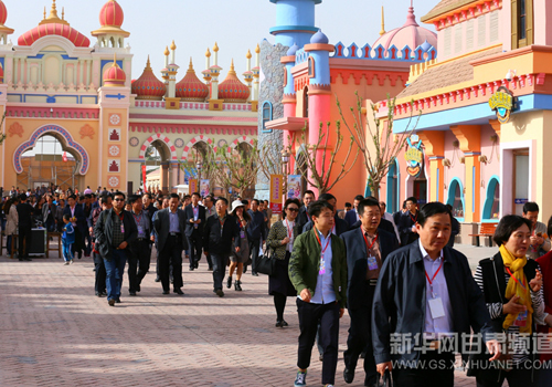 Feel fast and furious in Gansu amusement park