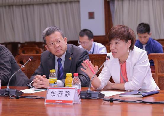 夏科技厅副厅长郭修川一行莅临汉能总部观赏漫新闻动态说