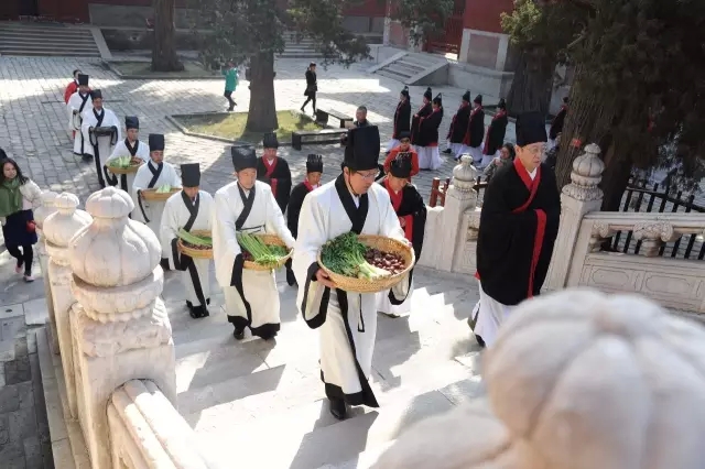 Shicai Ritual kicks off at the Confucius Temple in Beijing