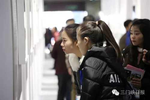 Crowds flock to Sanmenxia photo exhibition