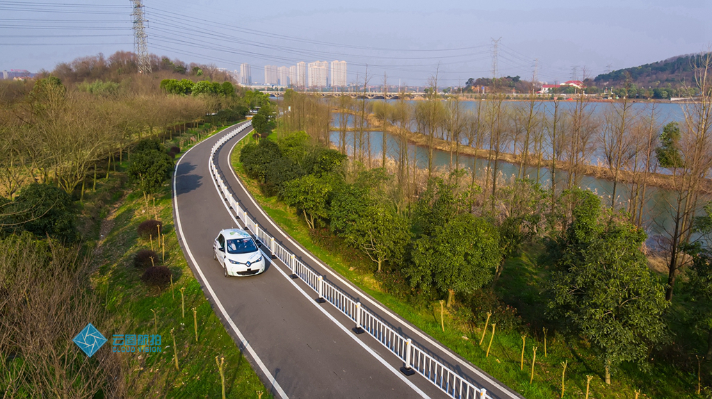 Wuhan Eco Demo City: French PM's parting memory of first China trip