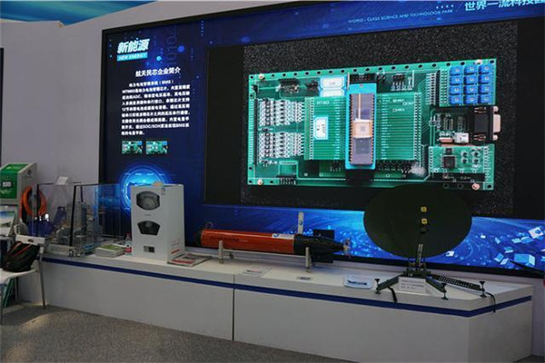 High-tech products shine at Silk Road expo