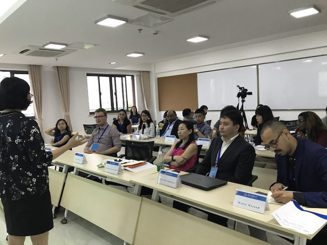 China's new era focus of fellowship for foreign journalists