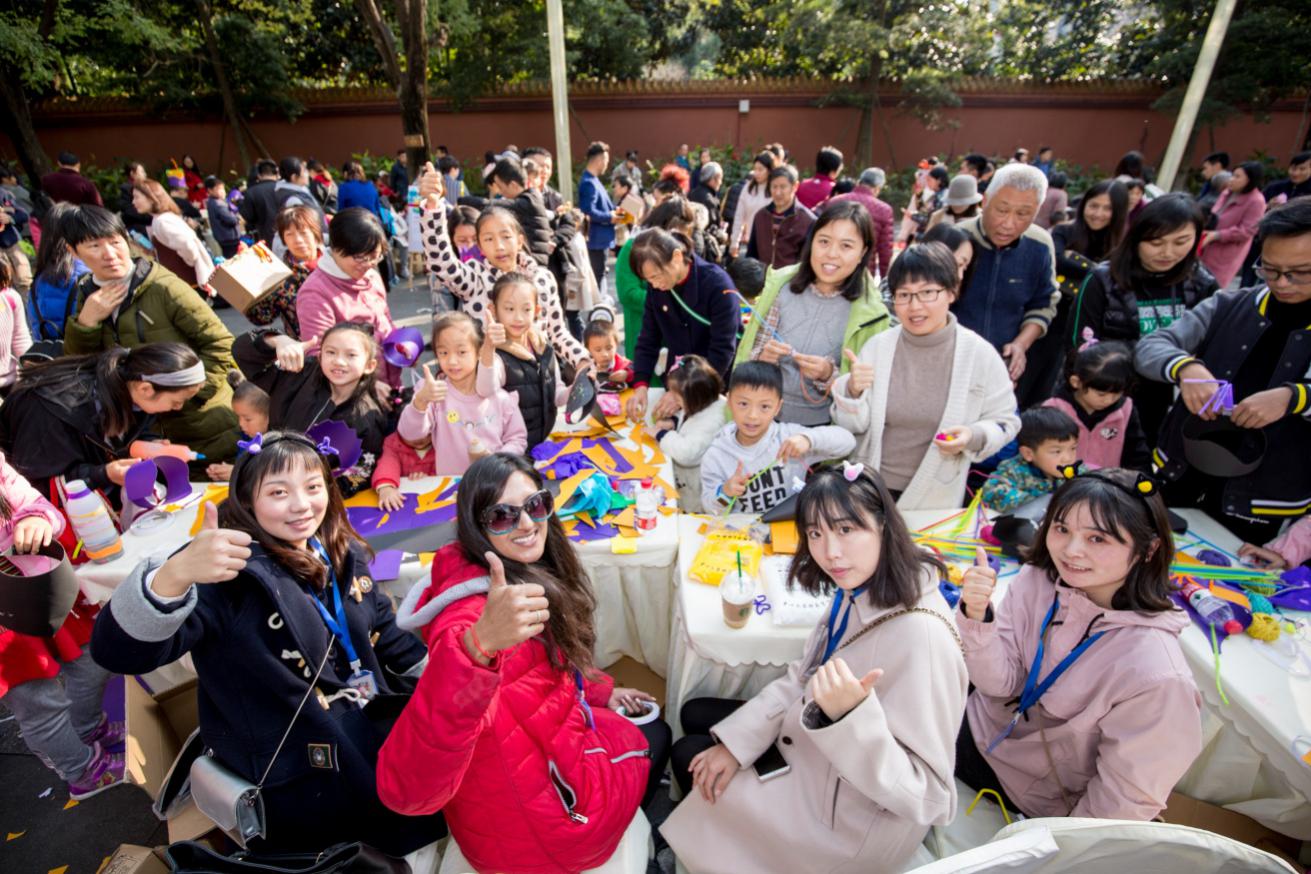 Art carnival in Chengdu builds cultural bridge for residents