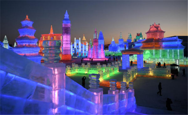 Enjoy winter fun in Harbin Ice and Snow World