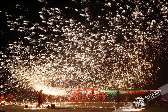 Chongqing Tongliang fire dragon show returns to Taiwan