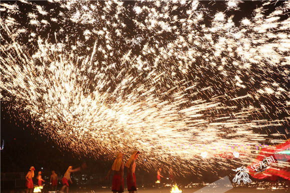 Chongqing Tongliang fire dragon show returns to Taiwan
