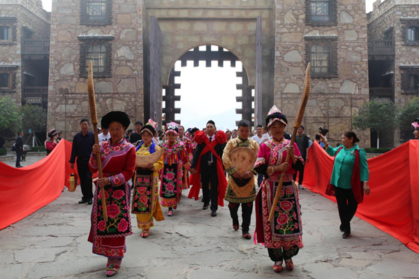 Ancient city protects and inherits traditional Qiang culture