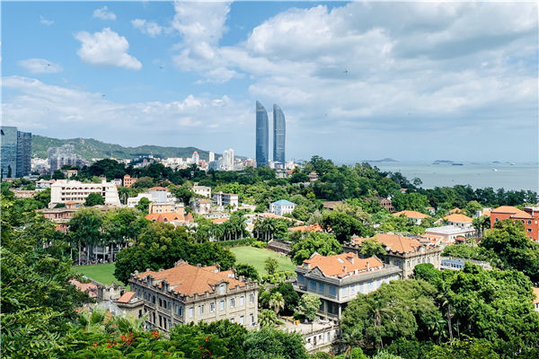 Xiamen's stage set for prosperous film, TV industry