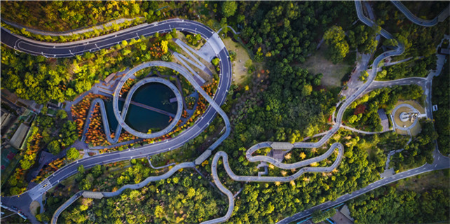 Fudao skywalk in Fuzhou,longest forest path in China