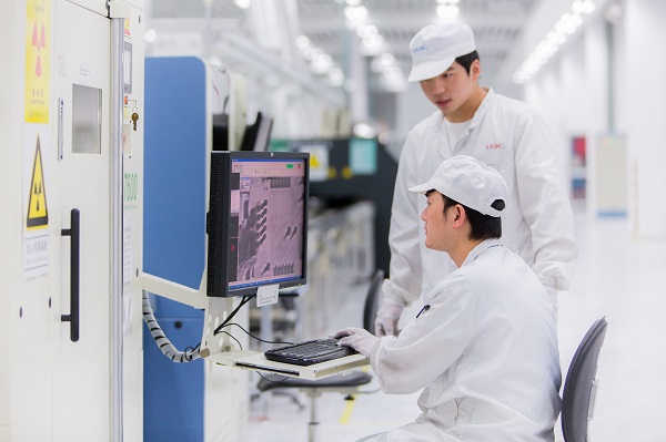 Chengdu to cooperate with Chongqing to cultivate world-class industrial clusters