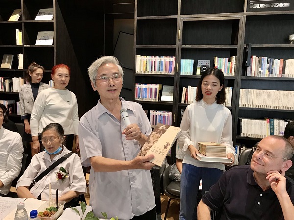Experts call for culture inheritance in community building