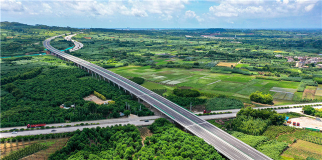 Zhanjiang section of the YulinZhanjiang Expressway