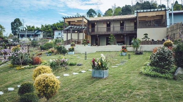 Chengdu shines on lists of holiday home destinations