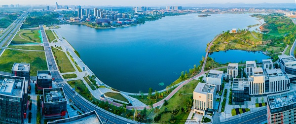 'Park city' concept leads Chengdu to sustainable development
