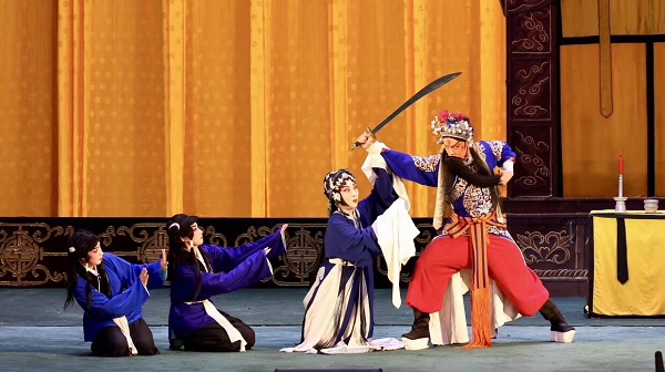 Peking Opera staged in BDA