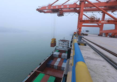 Guoyuan Port launches large-scale logistics transportation