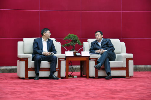 Ling Yueming meets Inspur Group delegation