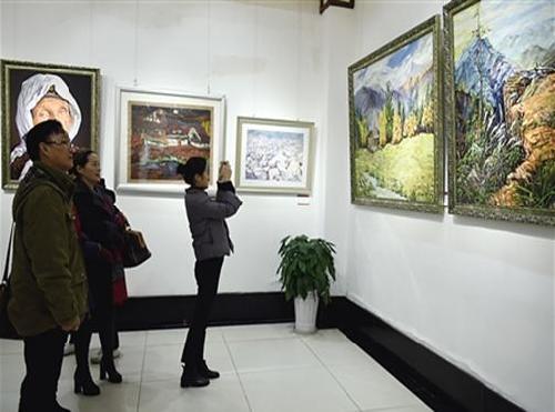Liangjiang Gallery host free art exhibition