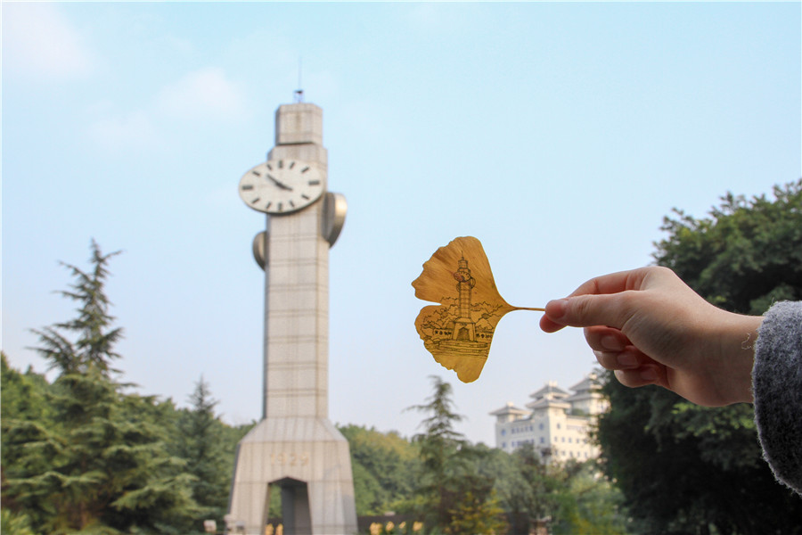 Students make artwork with leaves