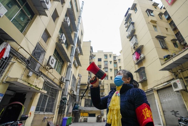 Retirees volunteer to give a helping hand amid fight against COVID-19 in SW China's Chongqing