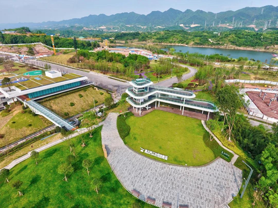 Chongqing's digital economy parks boast 800b yuan in scale