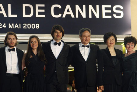 Ang Lee arrives on red carpet for film 
