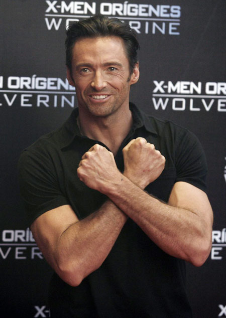 Hugh Jackman poses before film's premiere at The National Auditory in Mexico