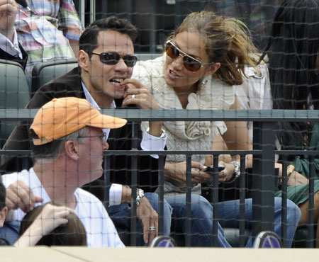 Jennifer Lopez and Marc Anthony watch MLB interleague baseball game