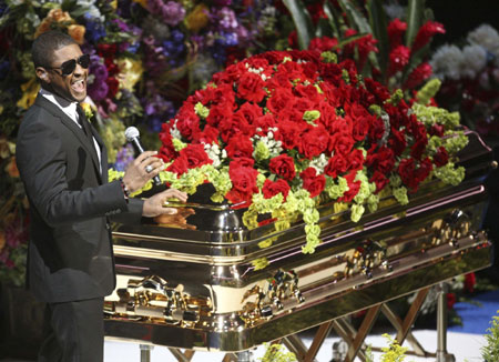 Family of Jackson and celebs at Michael Jackson's public memorial service in L.A.