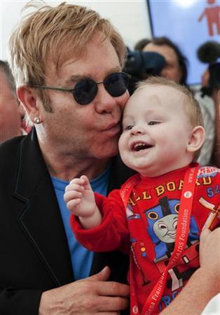Elton John has little chance of adoption: Ukraine