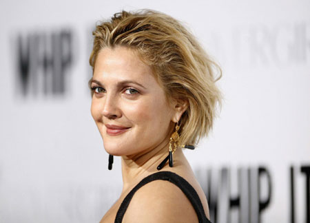 Drew Barrymore arrives at premiere of 