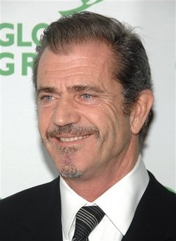 Mel Gibson has little time for girlfriend, baby