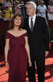 Susan Sarandon, Tim Robbins split after 23 years