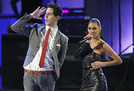 Gabe Saporta at the 2010 People's Choice Awards