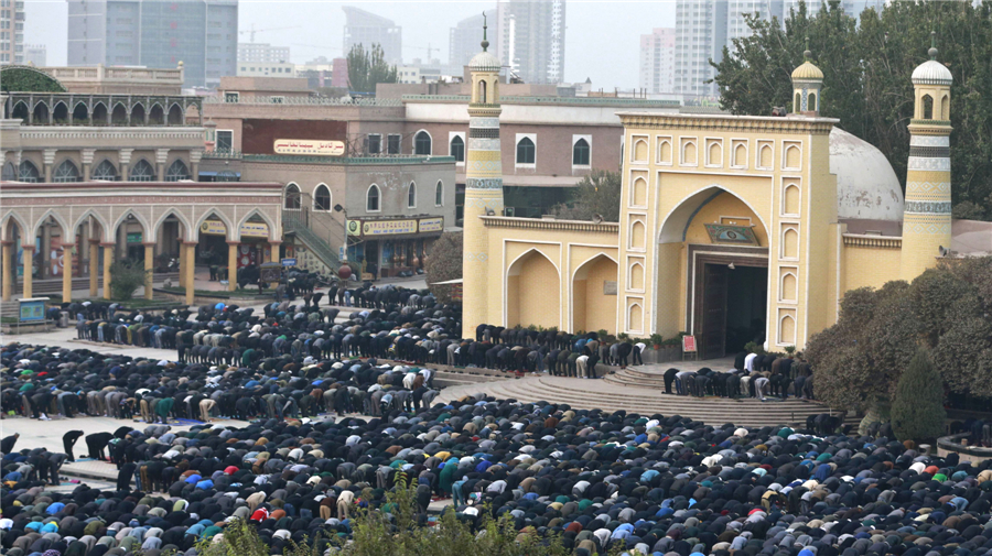 Muslims celebrate Corban Festival around China