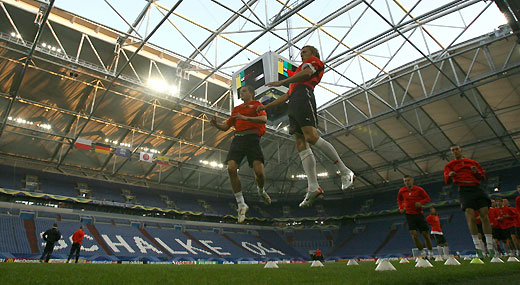 Players of the Polish national soccer team perform during training at Gelsenkirchen Arena prior to tomorrow's match against Ecuador June