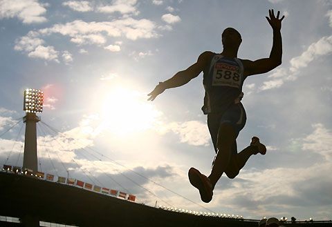 Italy's Andrew Howe competes in the long jump at the European athletics championships in Gothenburg, August 8, 2006. 