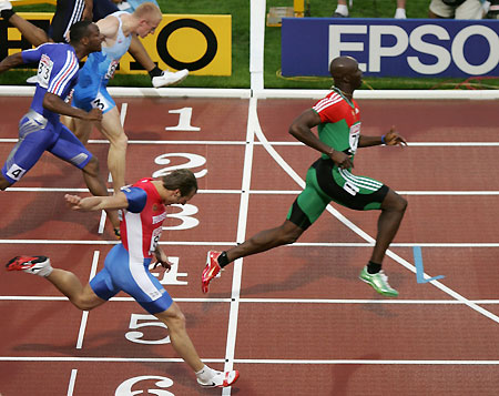 Italy's Andrew Howe competes in the long jump at the European athletics championships in Gothenburg, August 8, 2006. 