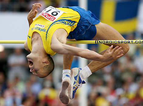 Sweden's Stefan Holm competes in the high jump final at the European athletics championships in Gothenburg (Goteborg) August 9, 2006.