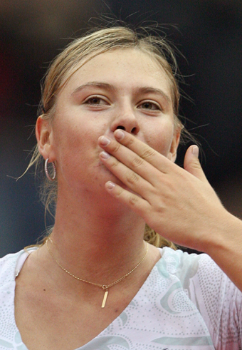 Maria Sharapova Naked Fuck - Sharapova wins over compatriot at home