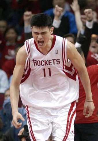 Yao Vs Shaq: Yao win