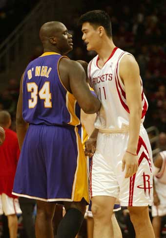 Yao Vs Shaq: Yao win