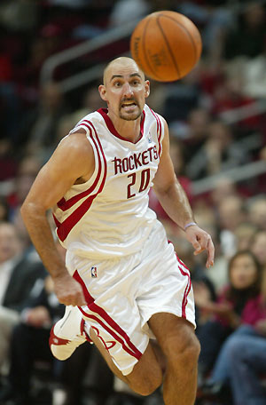 Yao had 22 points, 10 rebounds in Rockets victory